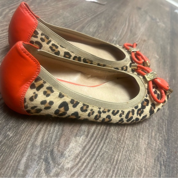 BCBG Generation 7.5 Leopard Print/orange Ballet Flats- good condition with wear - Picture 2 of 11